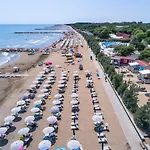 ホリデーパーク Villaggio San Francesco ドゥナ・ヴェルデ