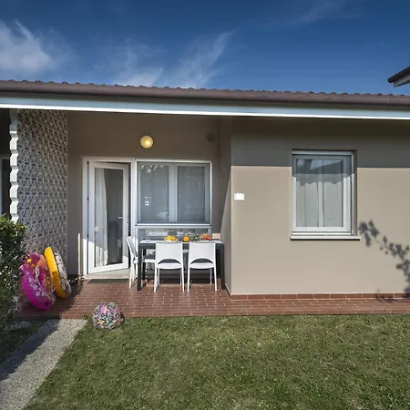 Parco vacanze Villaggio San Francesco 4*
