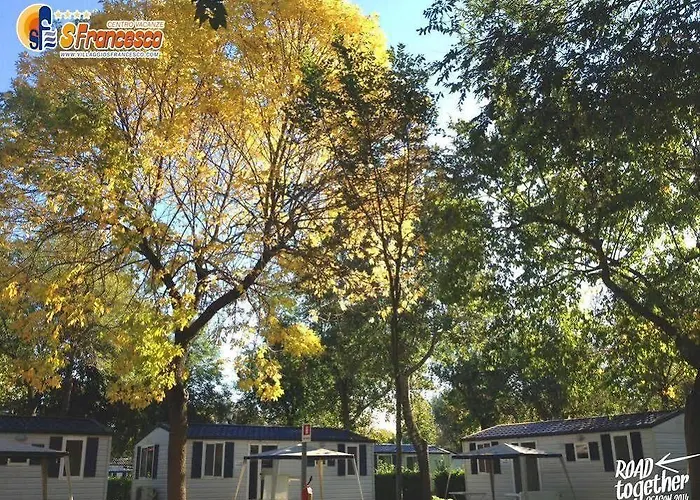 Villaggio San Francesco Kompleks wypoczynkowy 5*